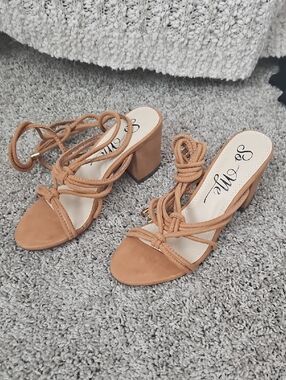 So Me Cognac Lace-Up Block Heel Sandals
